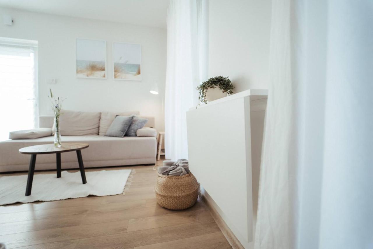No.1 Apartment In Palanga, Vaivorykstes Apartment エクステリア 写真